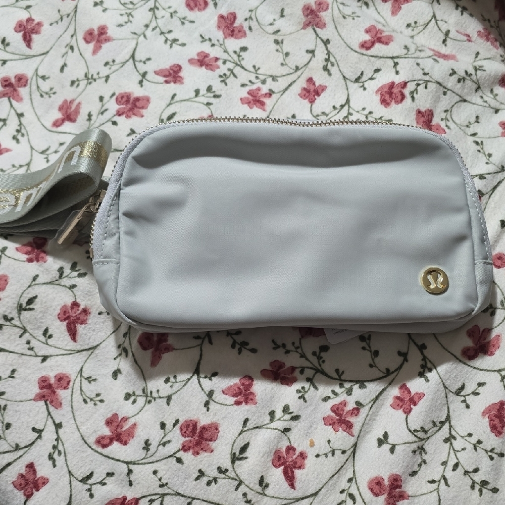 lululemon athletica Gray Crossbody Bag